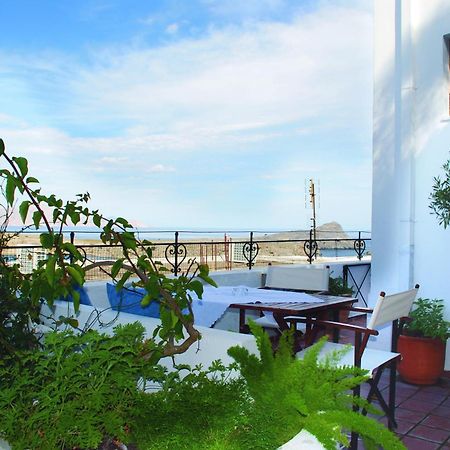 Maris Lindos Suites & Apartments Kültér fotó