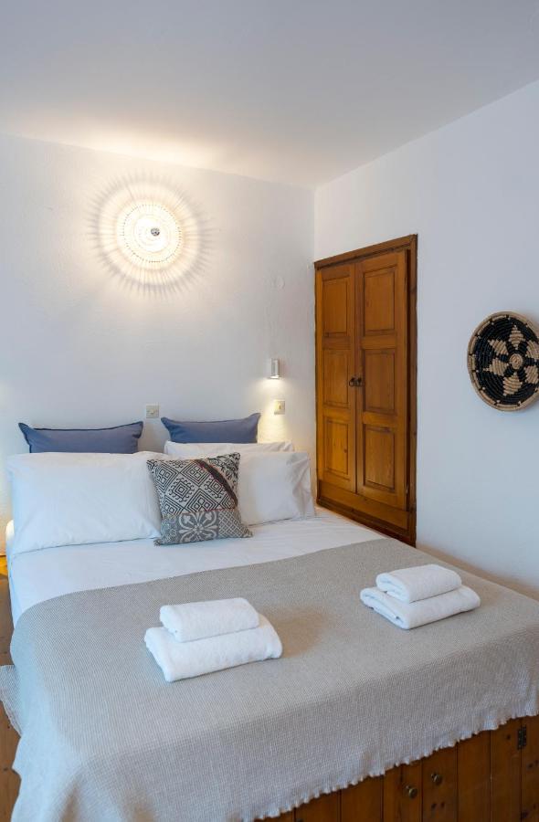 Maris Lindos Suites & Apartments Kültér fotó