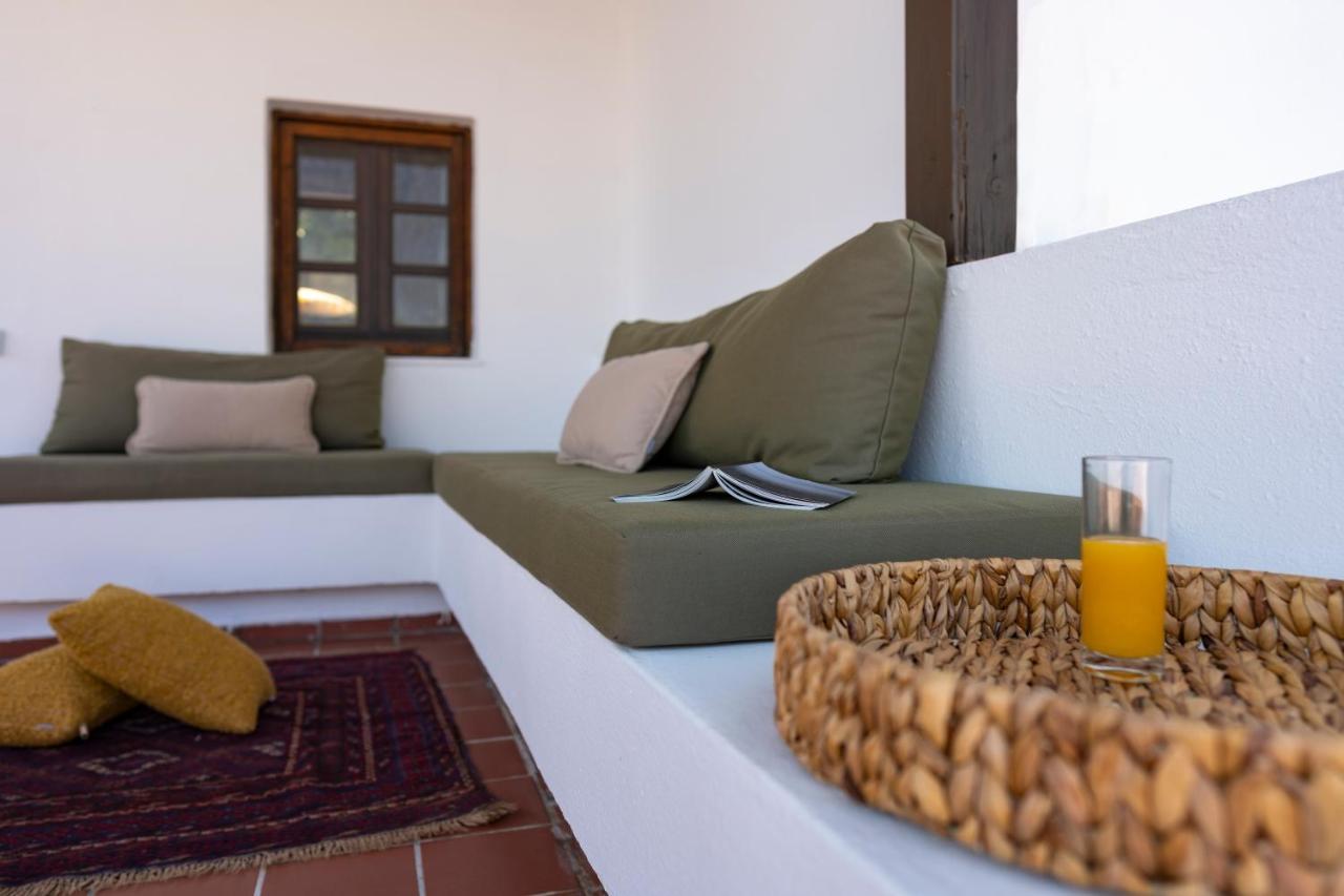 Maris Lindos Suites & Apartments Kültér fotó
