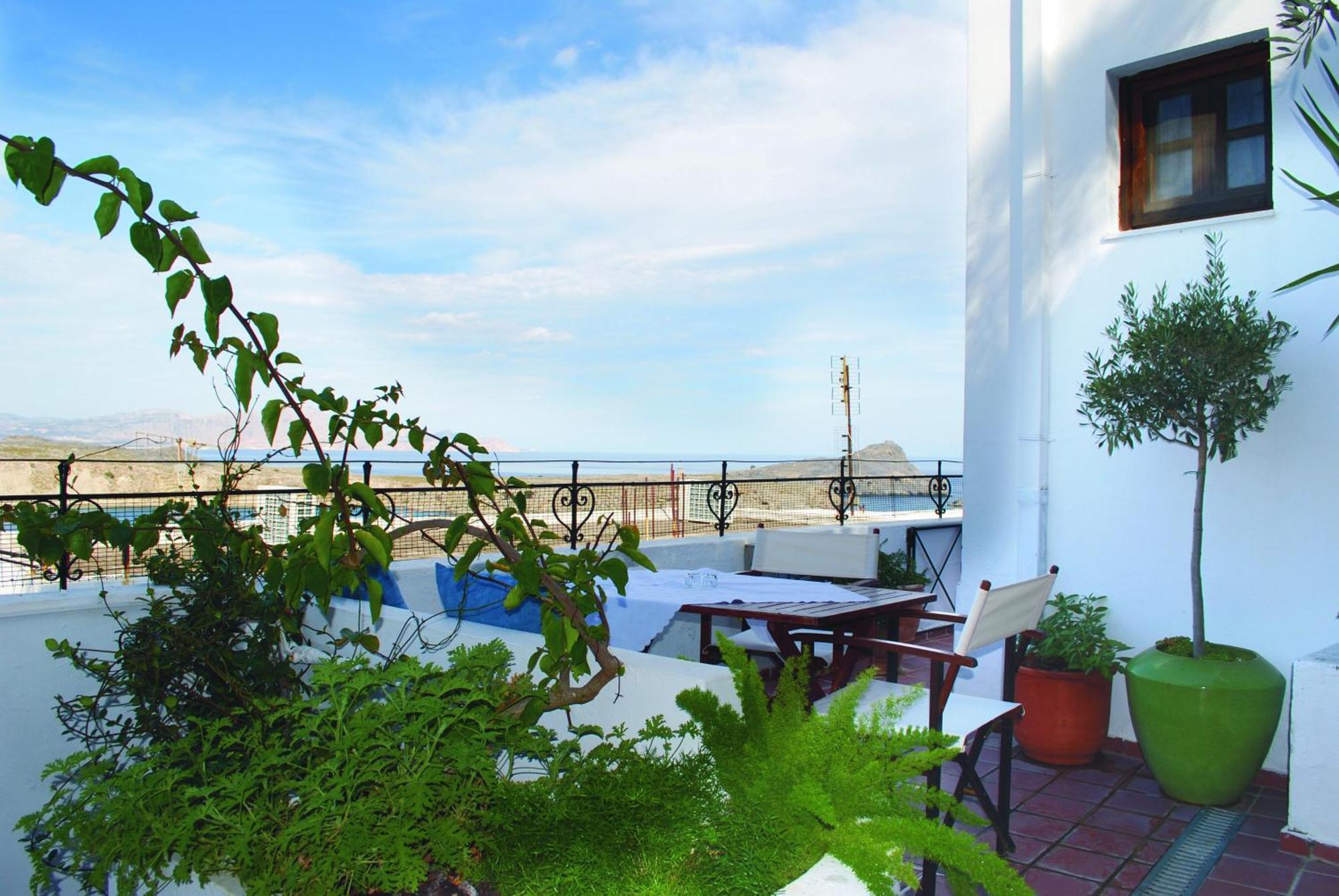 Maris Lindos Suites & Apartments Kültér fotó